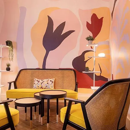 Elysees 8 Hotell