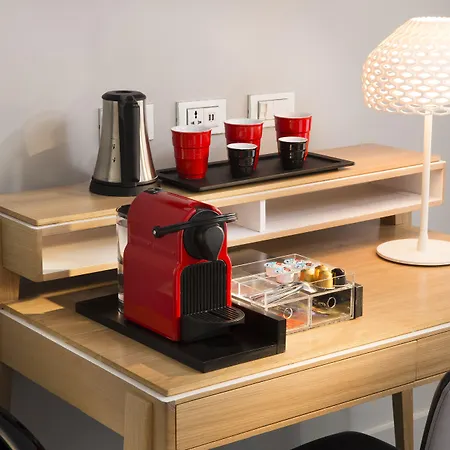 香榭丽大道酒店8 3*