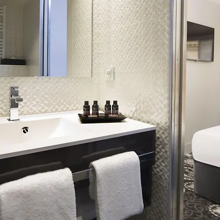 엘리제 8 호텔 3*