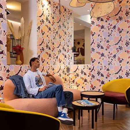 Hotel Elysees 8 Paris
