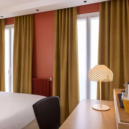 Elysees 8 Hotel