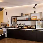 Elysees 8 Hotel 3*