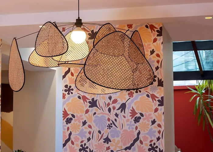 Hotel Elysees 8 Paris