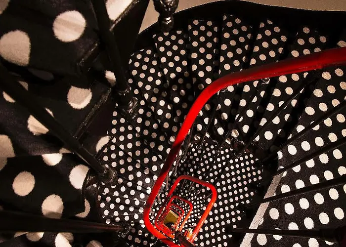 Hotel Elysees 8 Paris